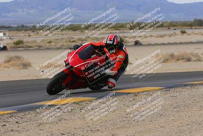 media/Dec-17-2022-SoCal Trackdays (Sat) [[224abd9271]]/Turn 9 Inside (1pm)/